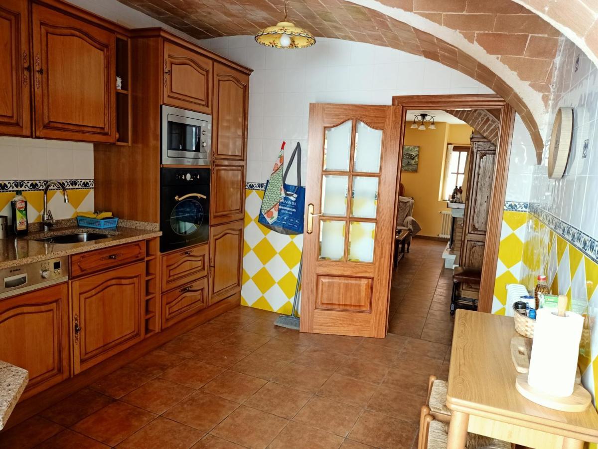 Villa Avi Pep Vilafant Exterior foto